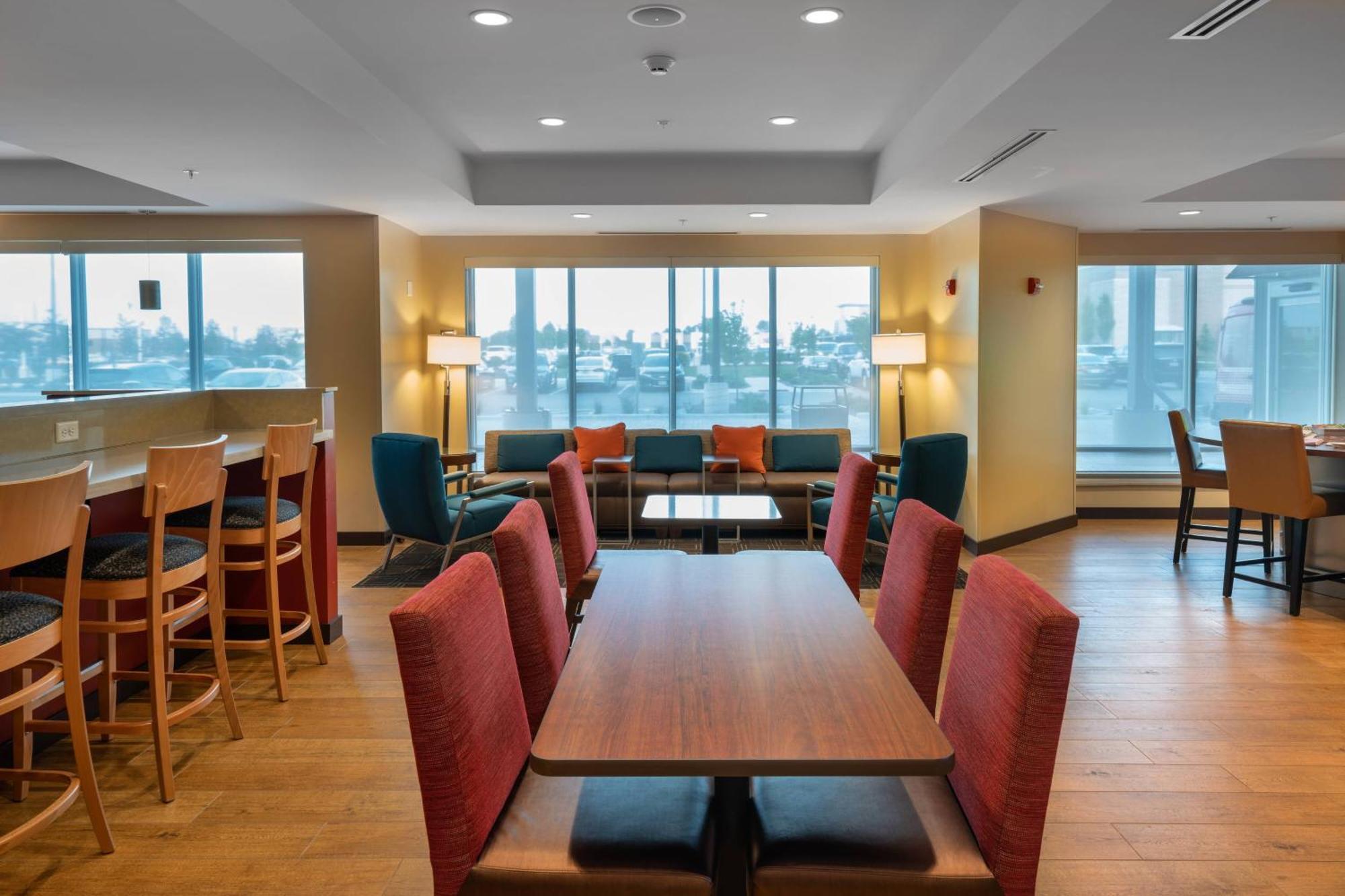 Towneplace Suites By Marriott Milwaukee Oak Creek Esterno foto