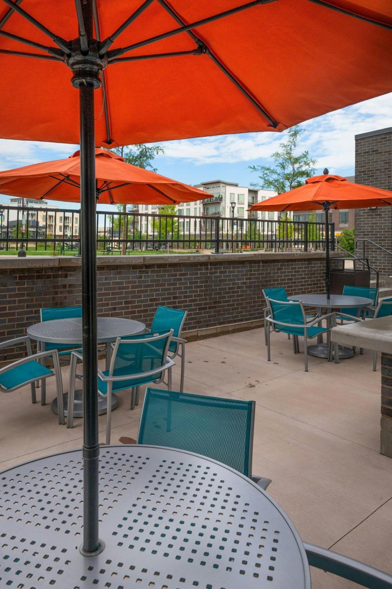 Towneplace Suites By Marriott Milwaukee Oak Creek Esterno foto
